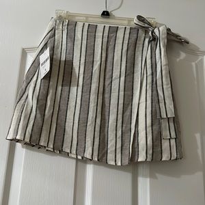 Forever 21 skirt